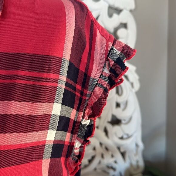 Ruffle Sleeve Plaid top - Picture 2 of 5